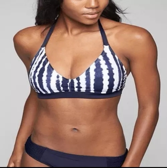 Athleta Wave Break Tie-Dye Navy Bikini Halter V-Neck Top 32 B/C - Picture 2 of 9